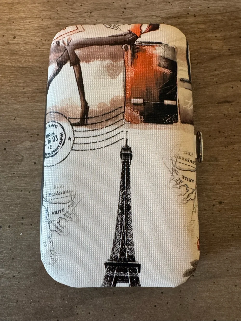 Eiffel Tower Paris Canvas snap closure manicure set